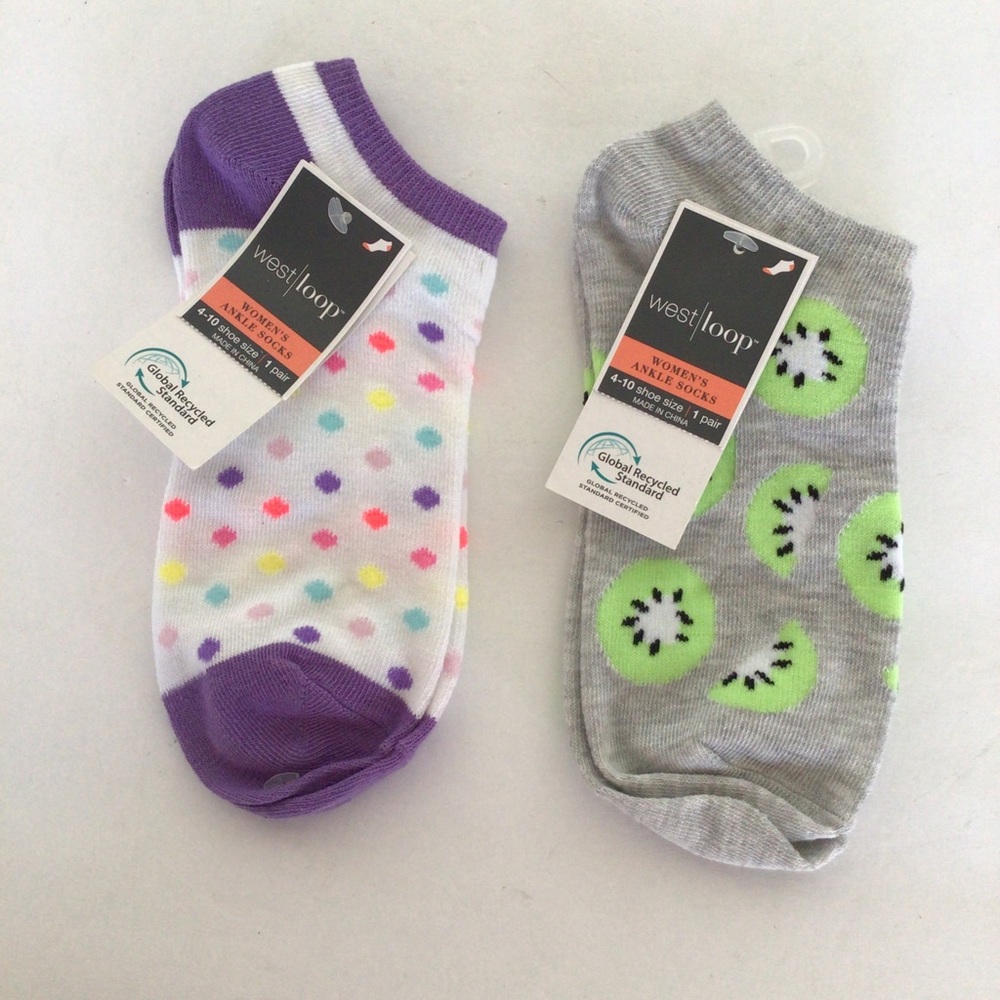 WEST LOOP TWO PAIRS ANKLE SOCKS NWT